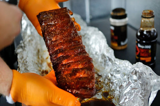 Gifts for the Grill Master: Kings BBQ Rubs & Sauces for the Holidays